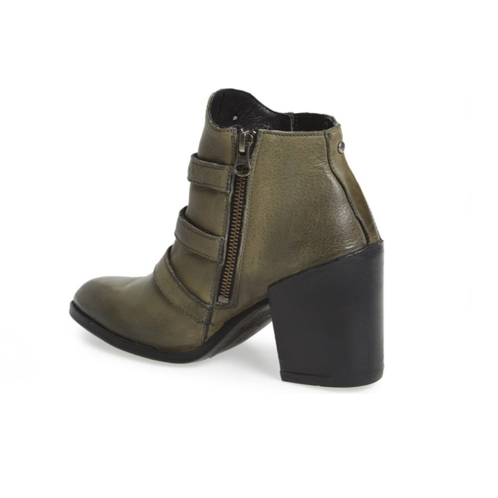 Baske California |  Roscoe Ankle Bootie - Picture 3 of 5